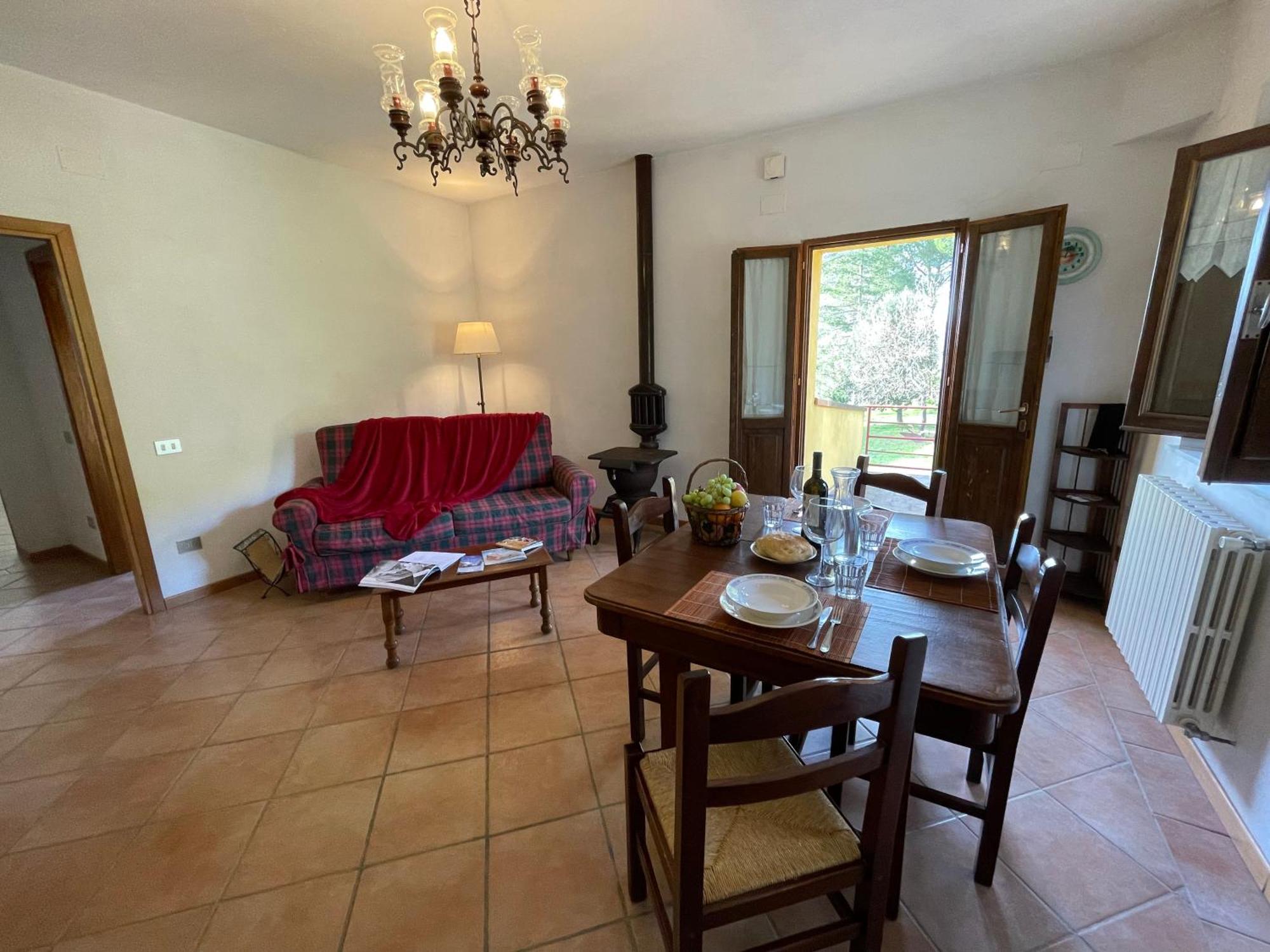 Agriturismo Podere Le Tombe Guest House ปาลายา ภายนอก รูปภาพ