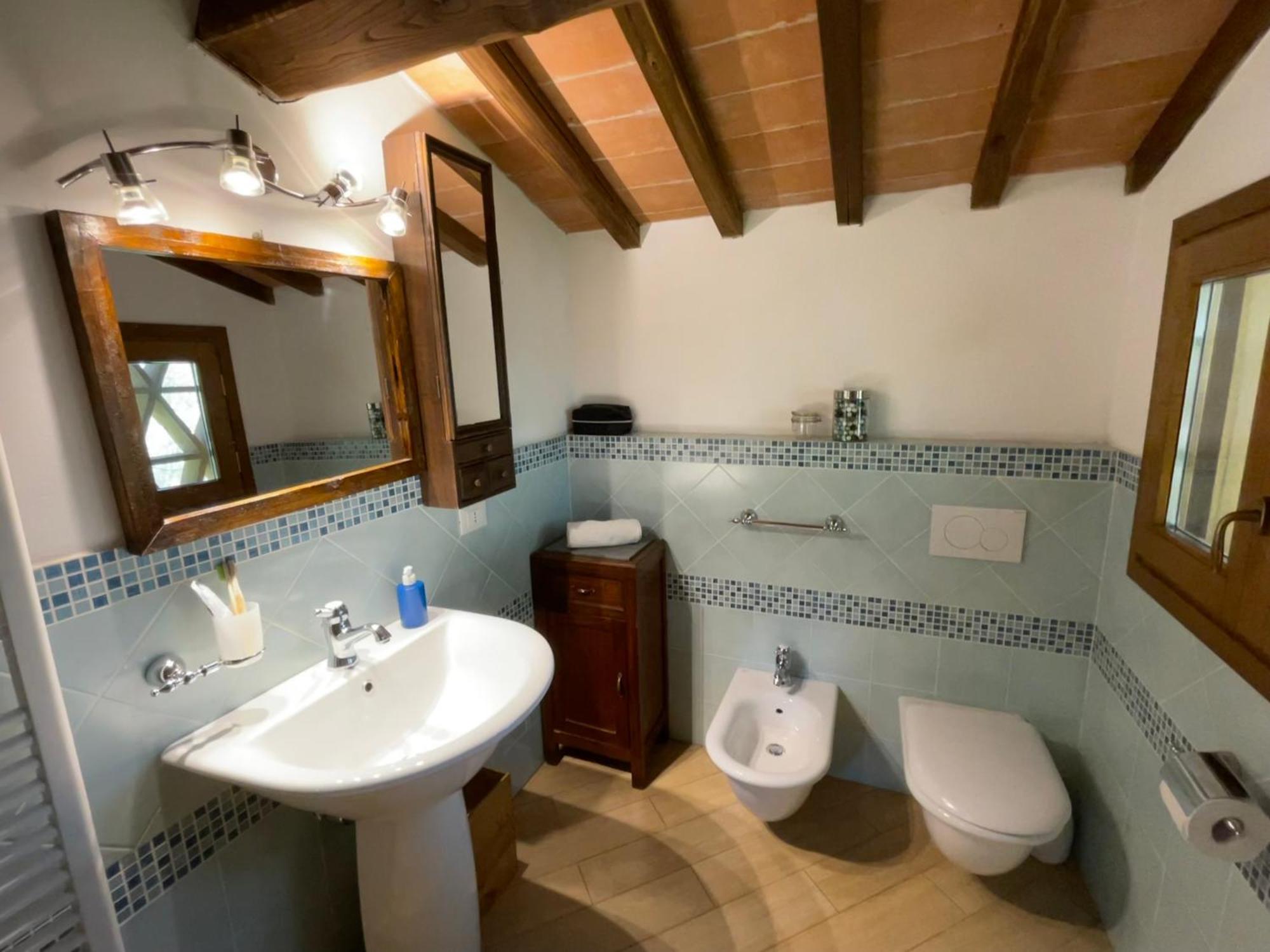 Agriturismo Podere Le Tombe Guest House ปาลายา ห้อง รูปภาพ
