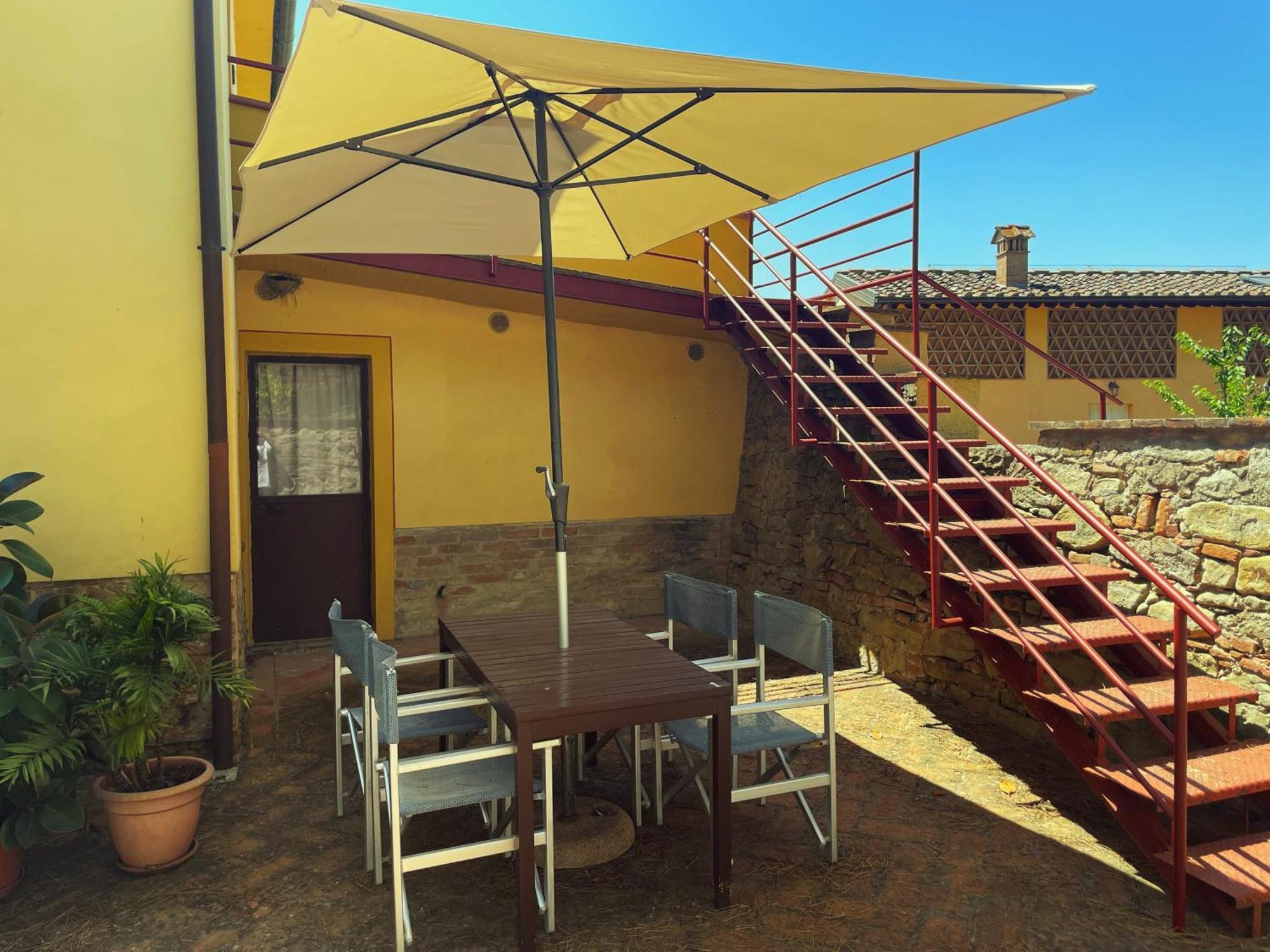 Agriturismo Podere Le Tombe Guest House ปาลายา ห้อง รูปภาพ