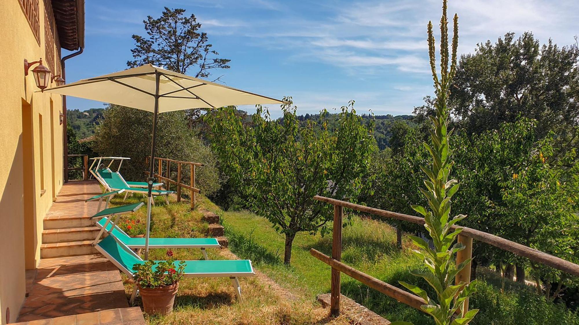 Agriturismo Podere Le Tombe Guest House ปาลายา ภายนอก รูปภาพ